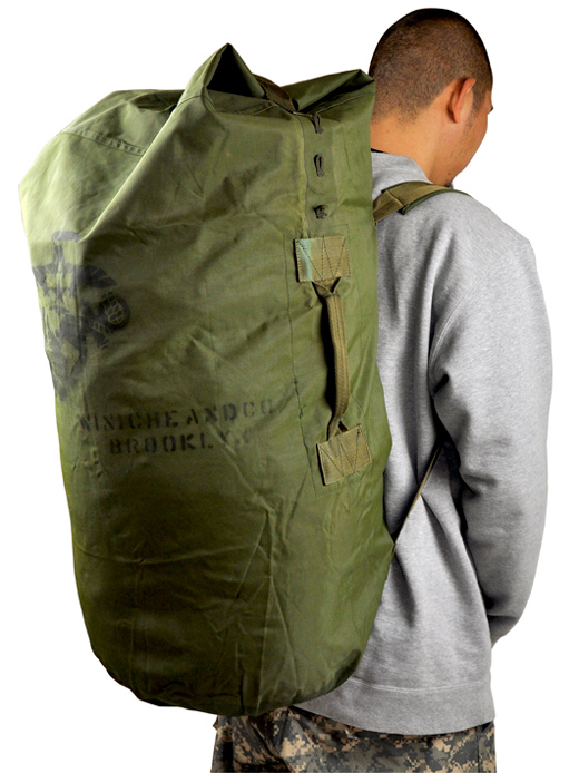 ARMY.Dufflebag2_520.jpg