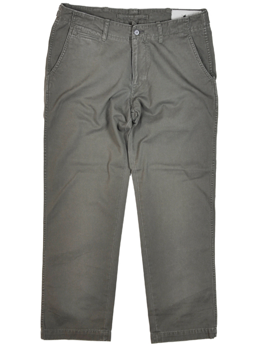 Chino_GreyOlive_F520.jpg
